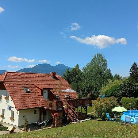 Apartment Rozika Slovenj Gradec Esterno foto